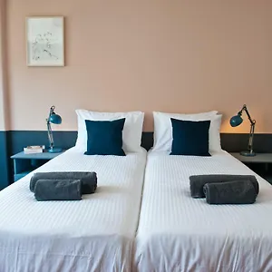 Appartement Prosecco Lifestyle In By Misha's Place 4b